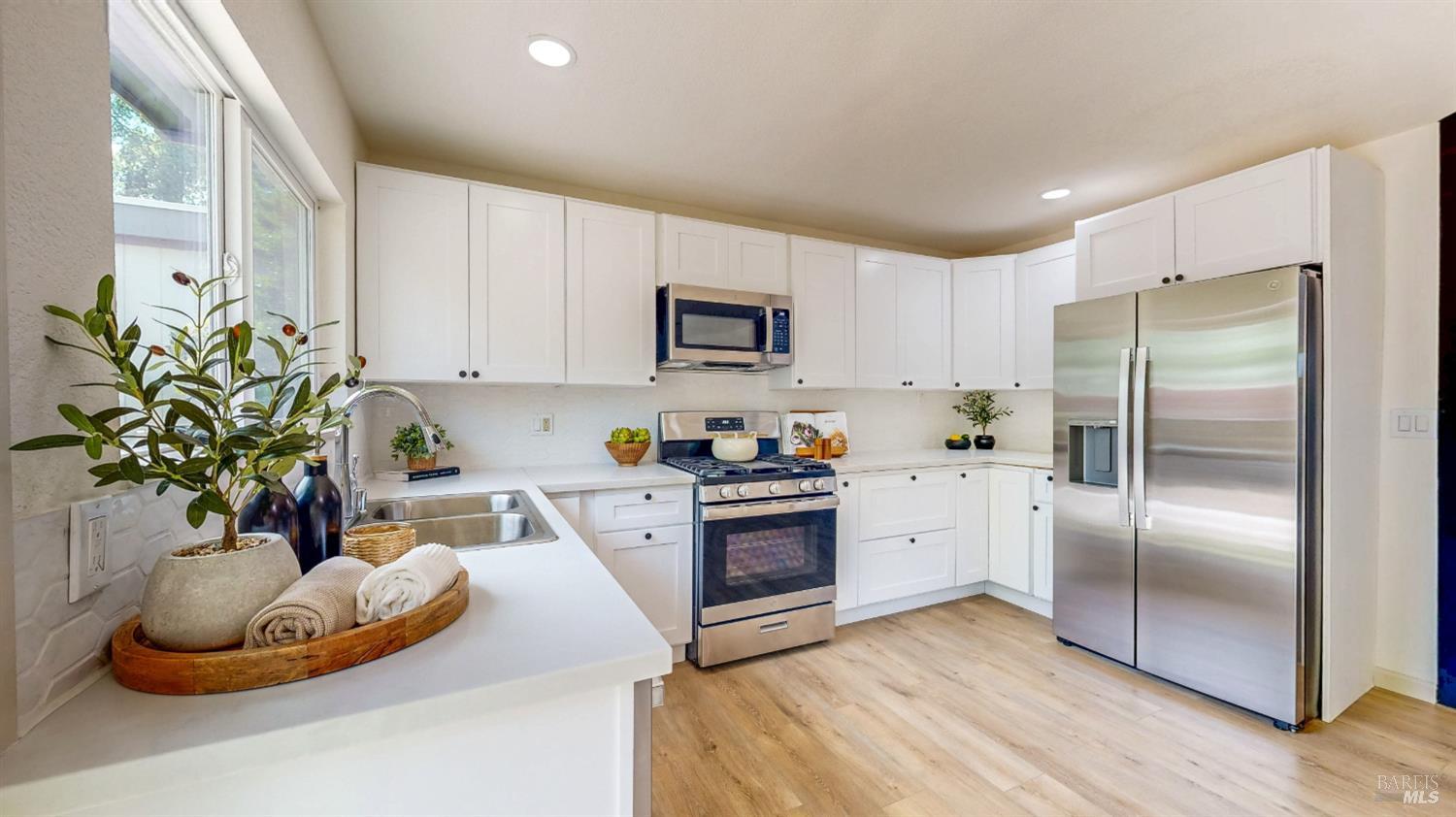 1820 Shelley Drive Santa Rosa CA 95401