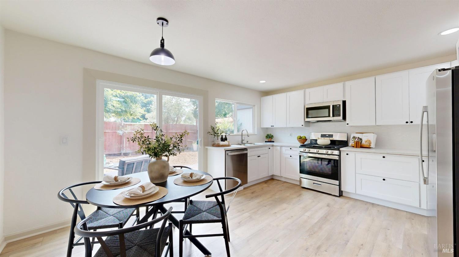 1820 Shelley Drive Santa Rosa CA 95401
