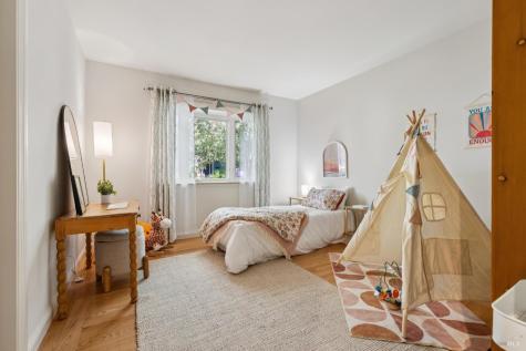56 Las Casas Drive San Rafael CA 94901