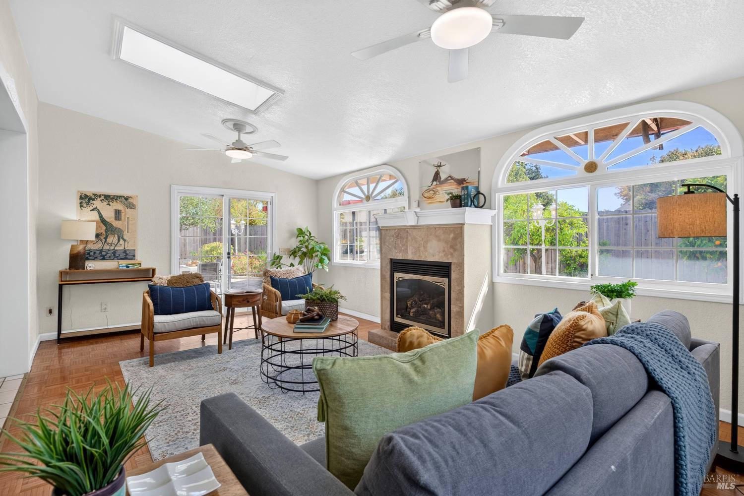 860 Hanlon Way Benicia CA 94510