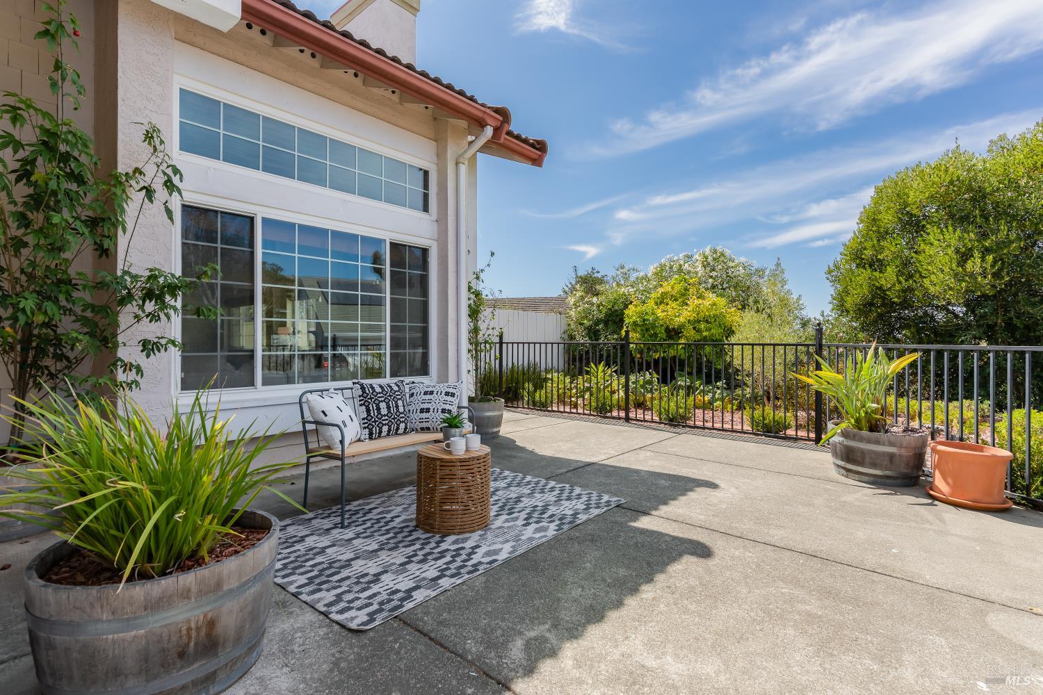 860 Hanlon Way Benicia CA 94510