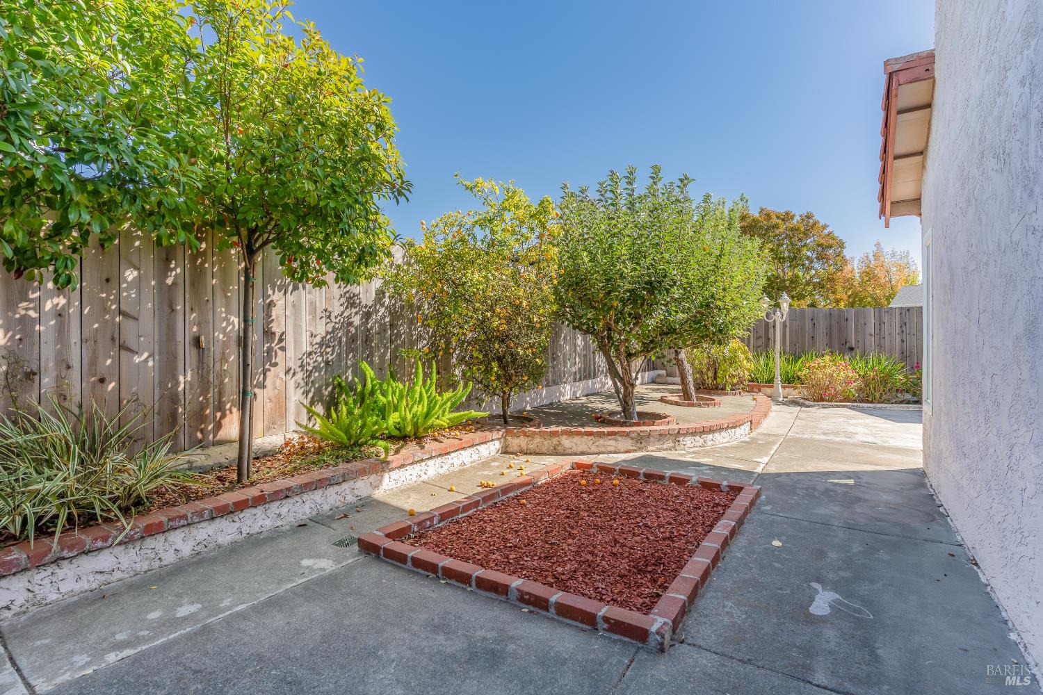860 Hanlon Way Benicia CA 94510