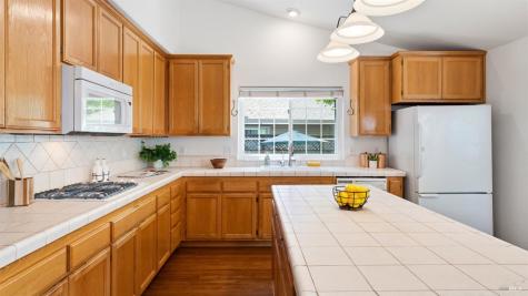 5079 Charmian Drive Santa Rosa CA 95409