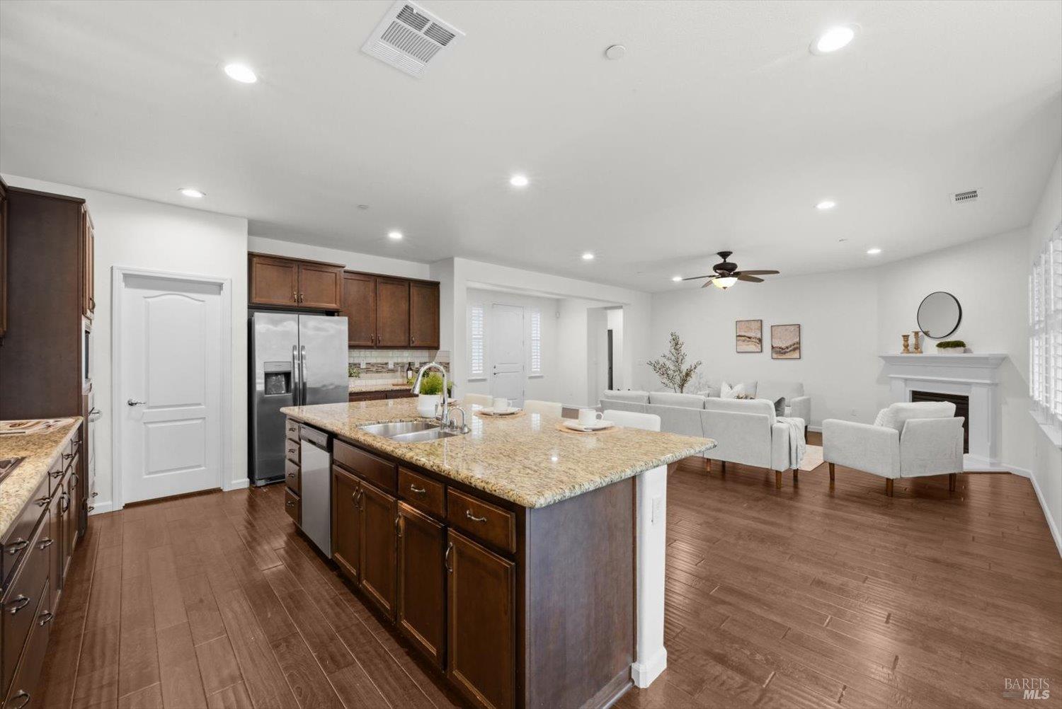 4473 Avondale Circle Fairfield CA 94533
