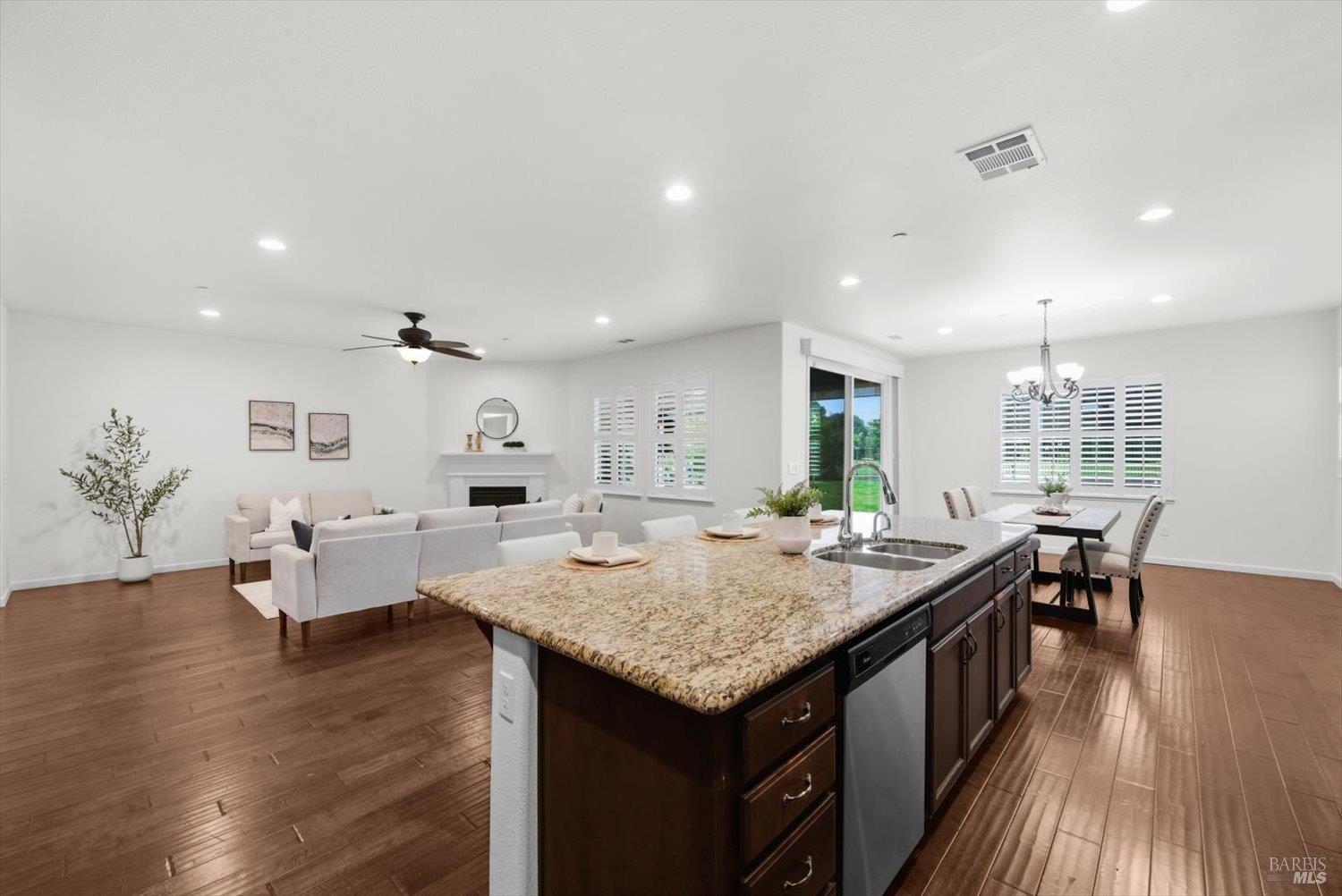 4473 Avondale Circle Fairfield CA 94533