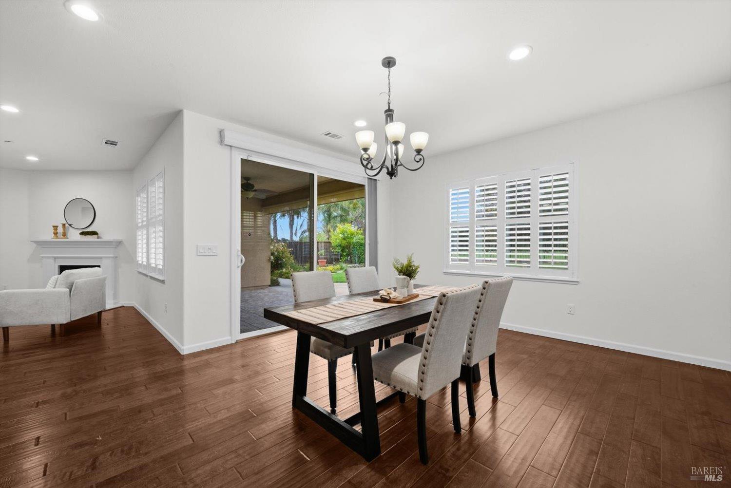 4473 Avondale Circle Fairfield CA 94533