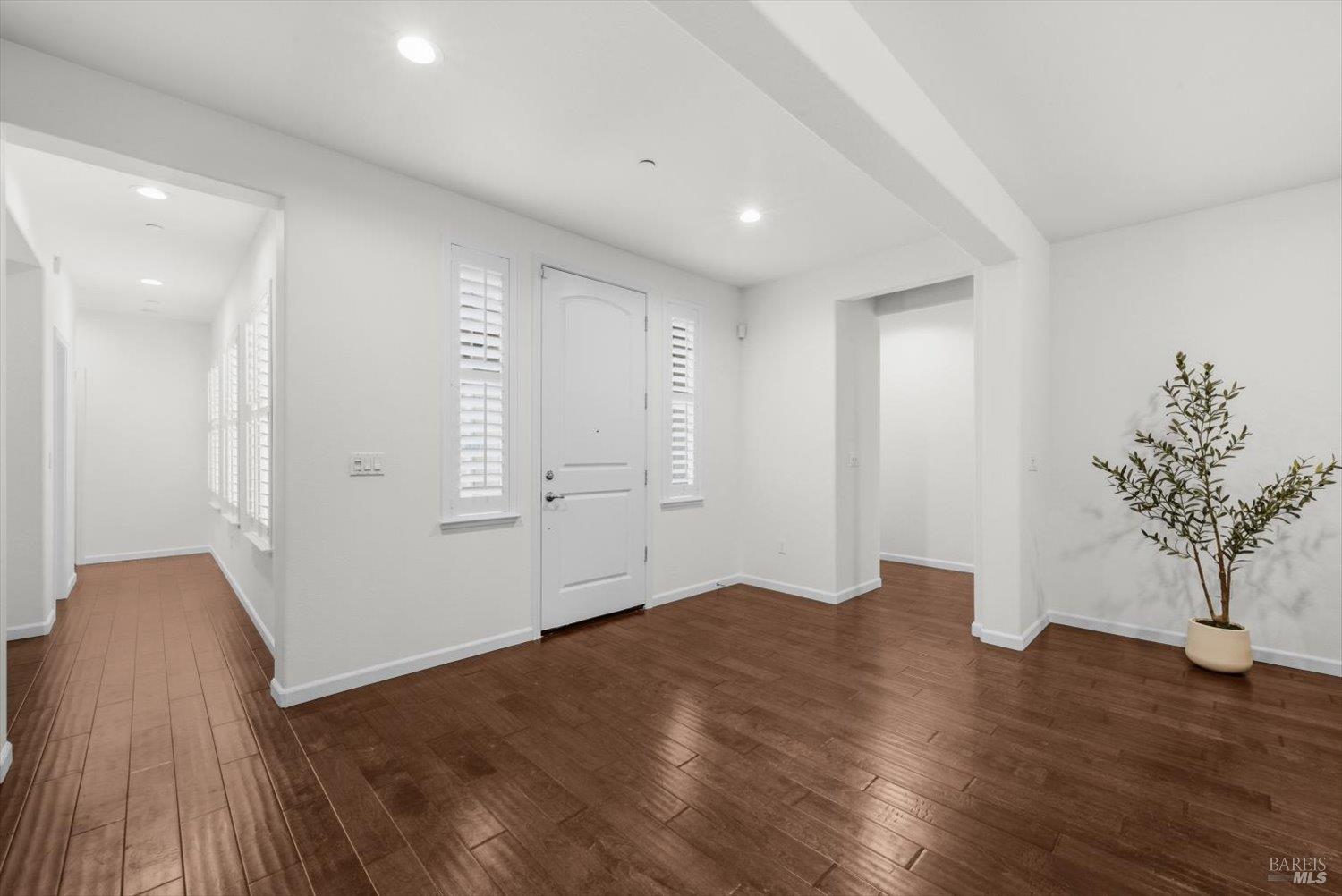 4473 Avondale Circle Fairfield CA 94533