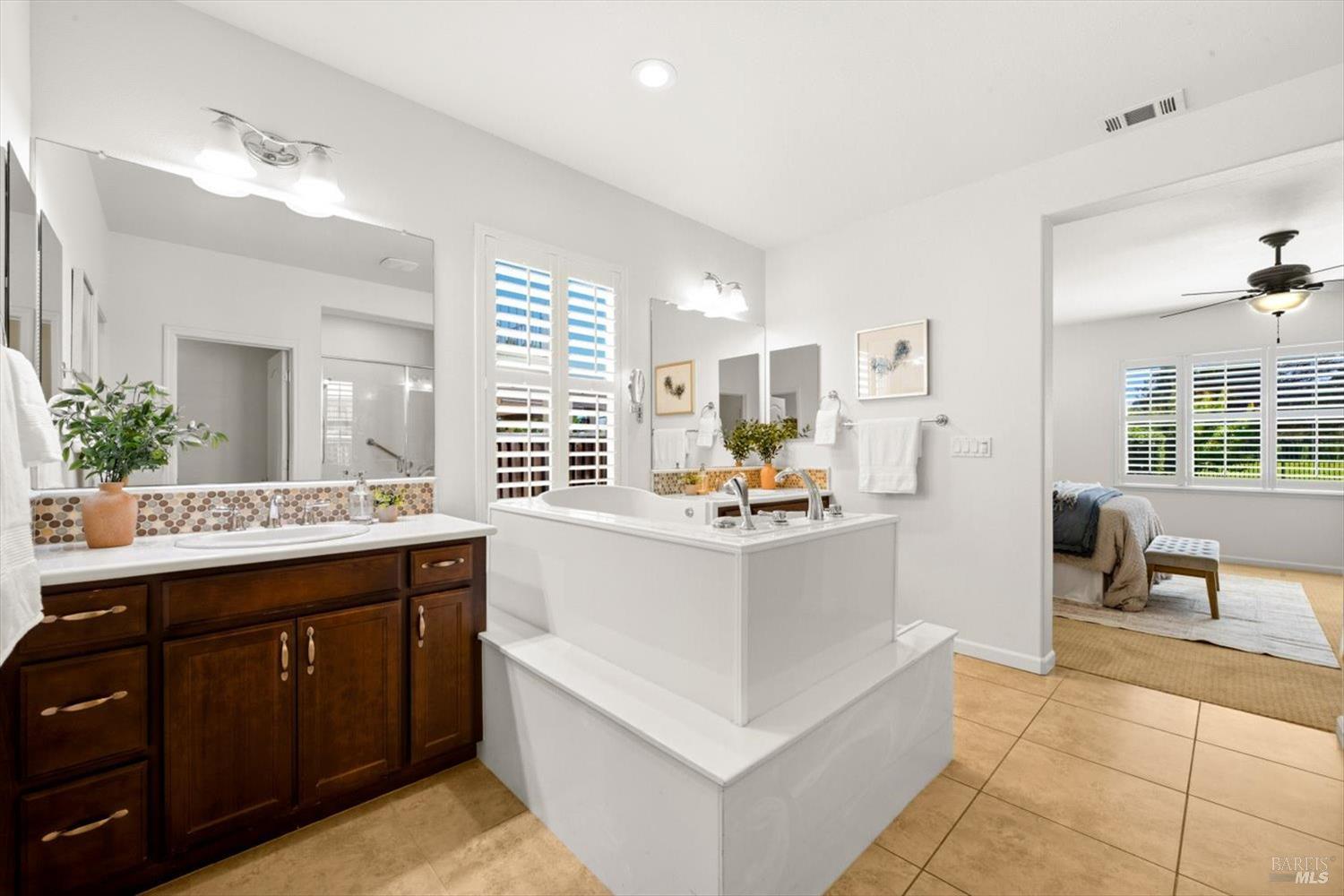 4473 Avondale Circle Fairfield CA 94533