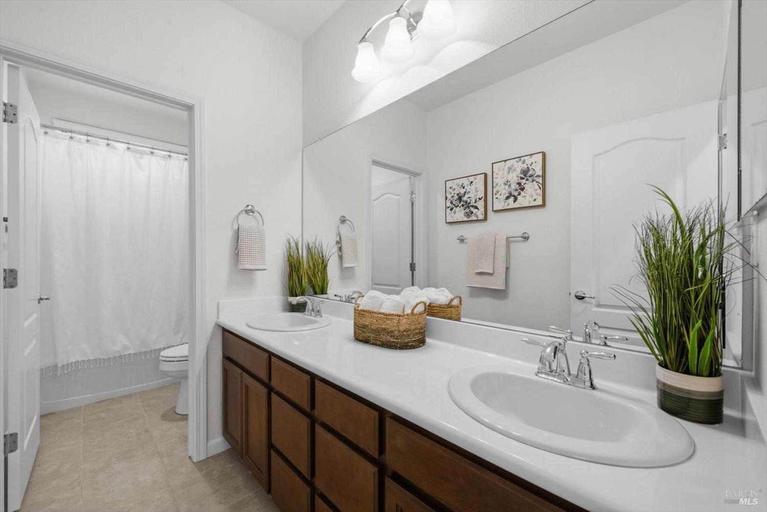 4473 Avondale Circle Fairfield CA 94533