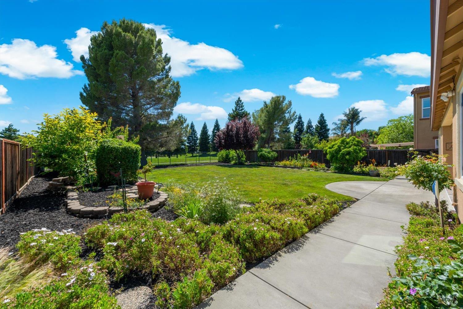 4473 Avondale Circle Fairfield CA 94533