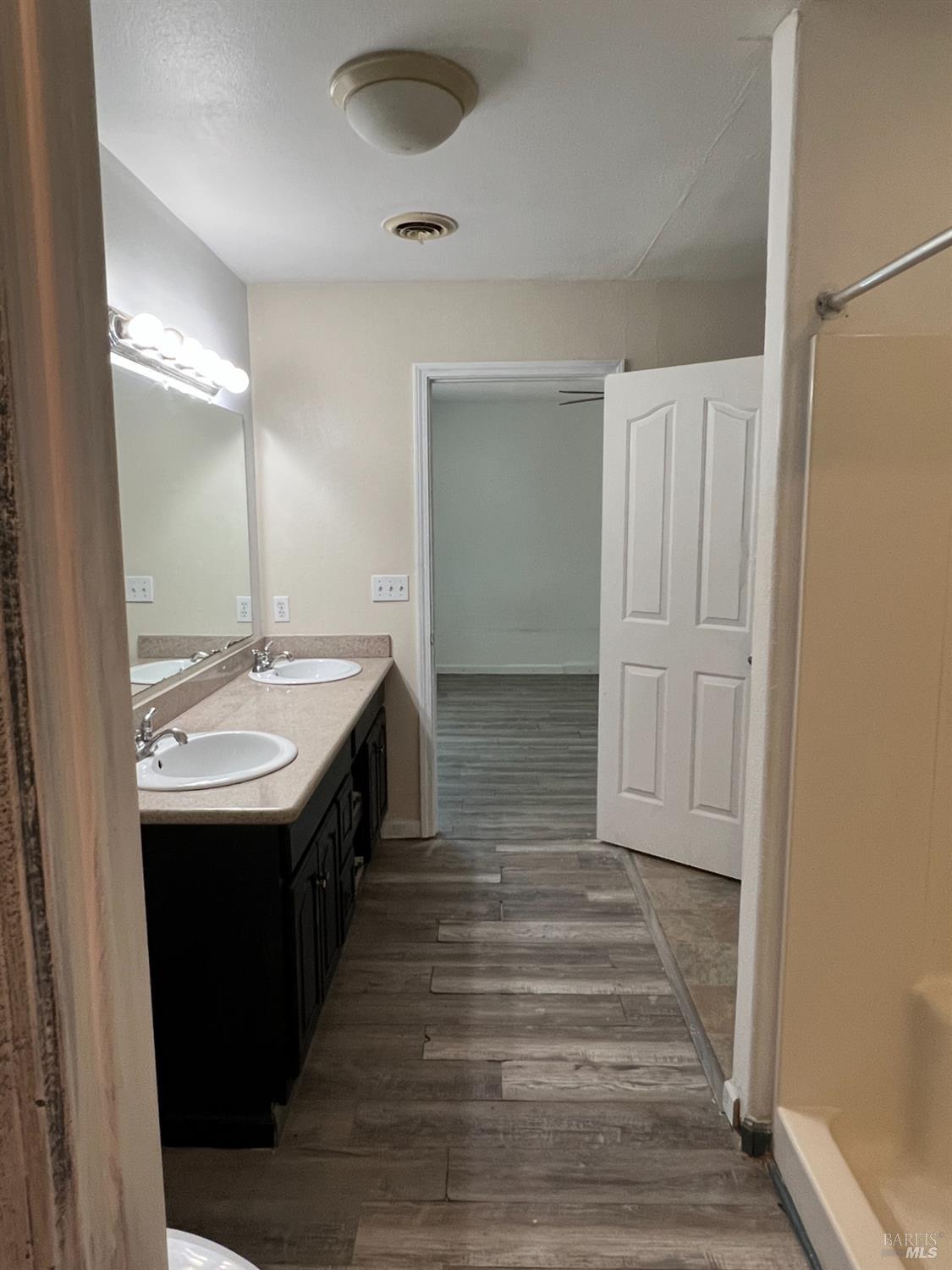 5607 Jones Avenue Clearlake CA 95422