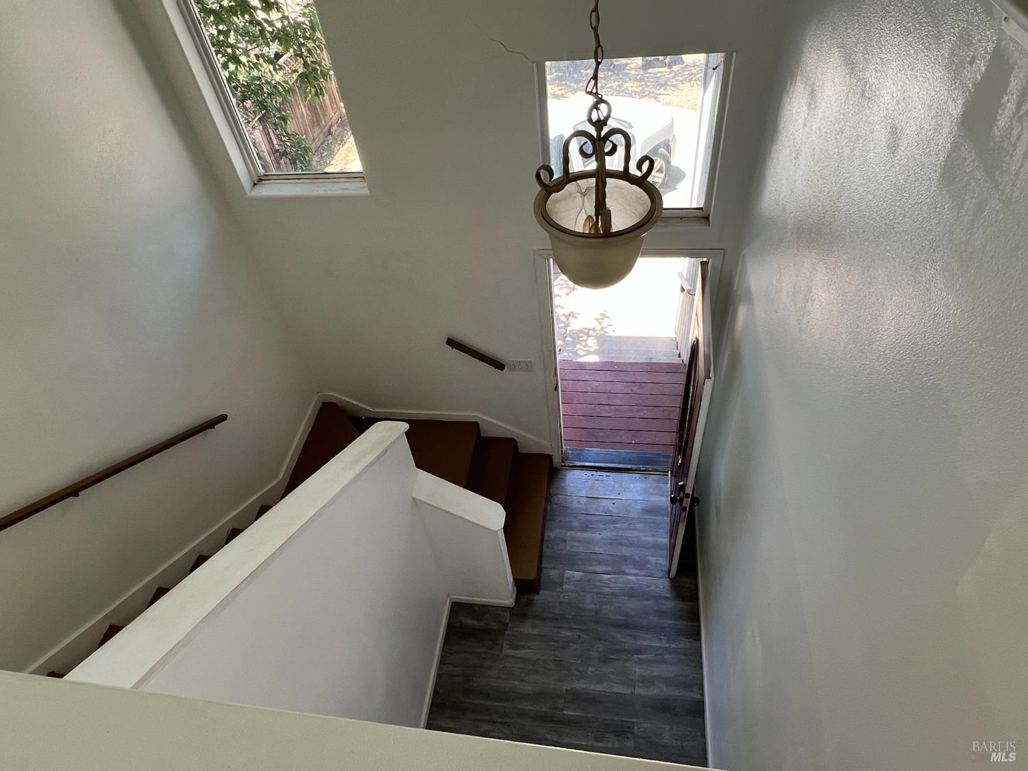 5607 Jones Avenue Clearlake CA 95422