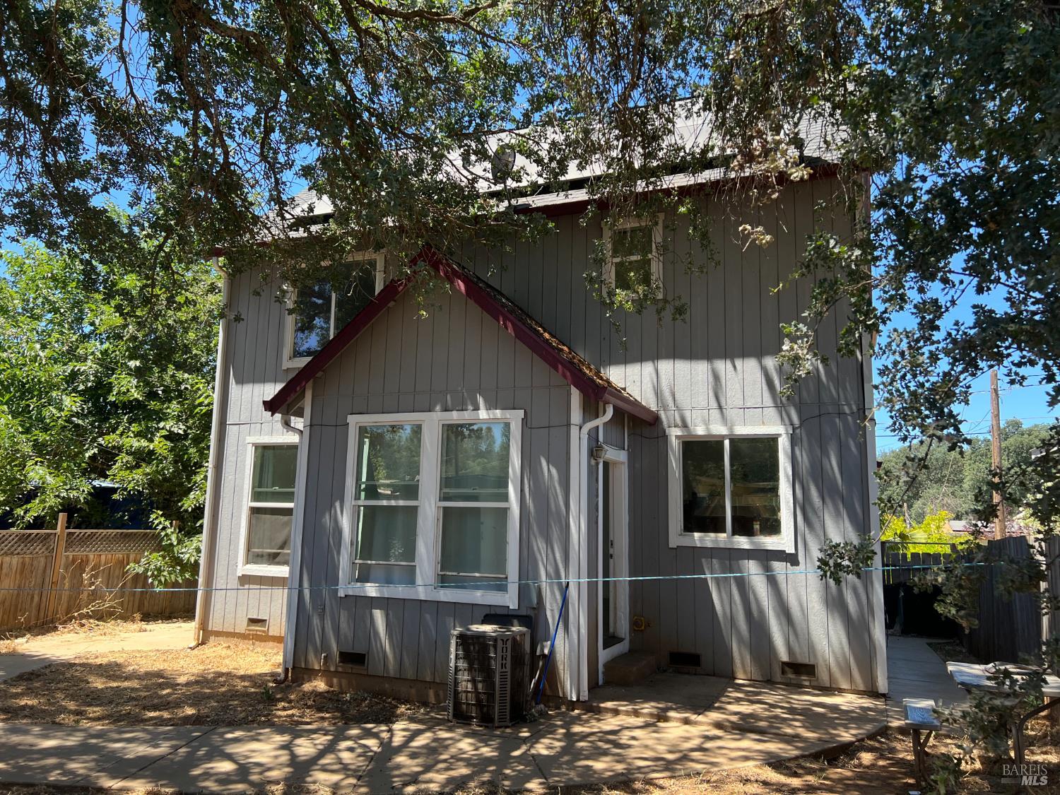 5607 Jones Avenue Clearlake CA 95422