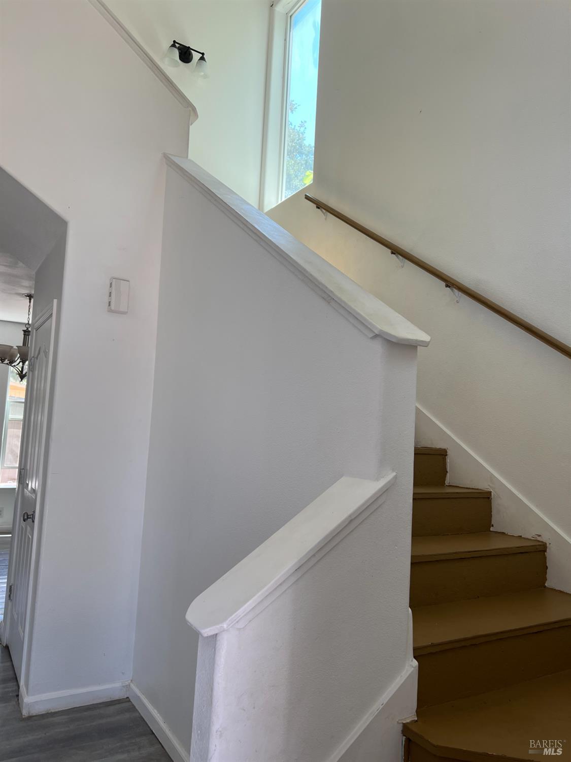 5607 Jones Avenue Clearlake CA 95422