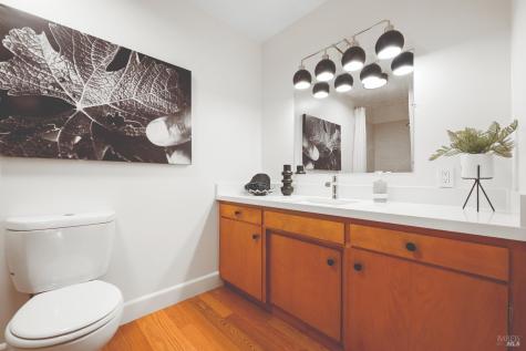 312 N Jefferson Street Cloverdale CA 95425