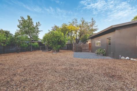 312 N Jefferson Street Cloverdale CA 95425