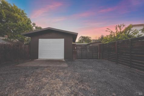 312 N Jefferson Street Cloverdale CA 95425