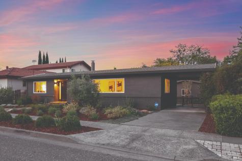 312 N Jefferson Street Cloverdale CA 95425