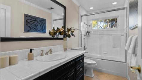 25 Saddle Lane Novato CA 94947