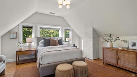 25 Saddle Lane Novato CA 94947
