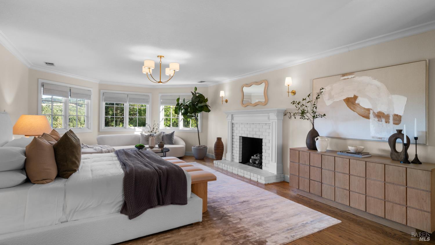25 Saddle Lane Novato CA 94947