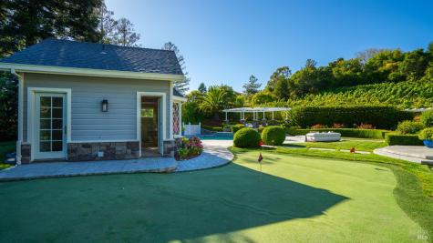25 Saddle Lane Novato CA 94947