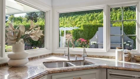 25 Saddle Lane Novato CA 94947
