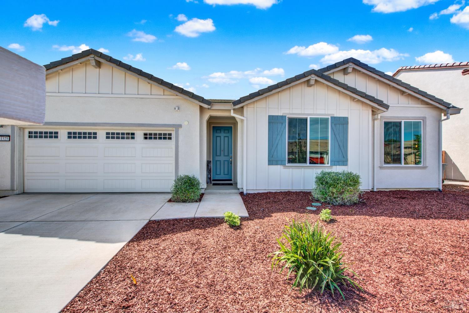 1325 Rutgers Way Dixon CA 95620
