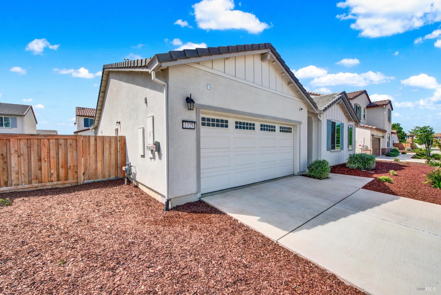 1325 Rutgers Way Dixon CA 95620