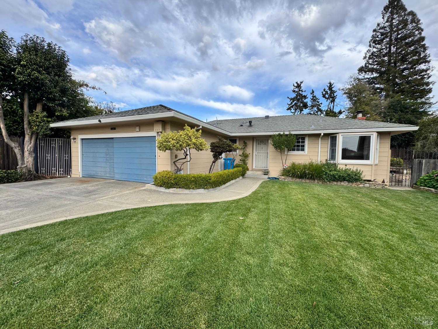 16 Del Mar Court Vallejo CA 94589
