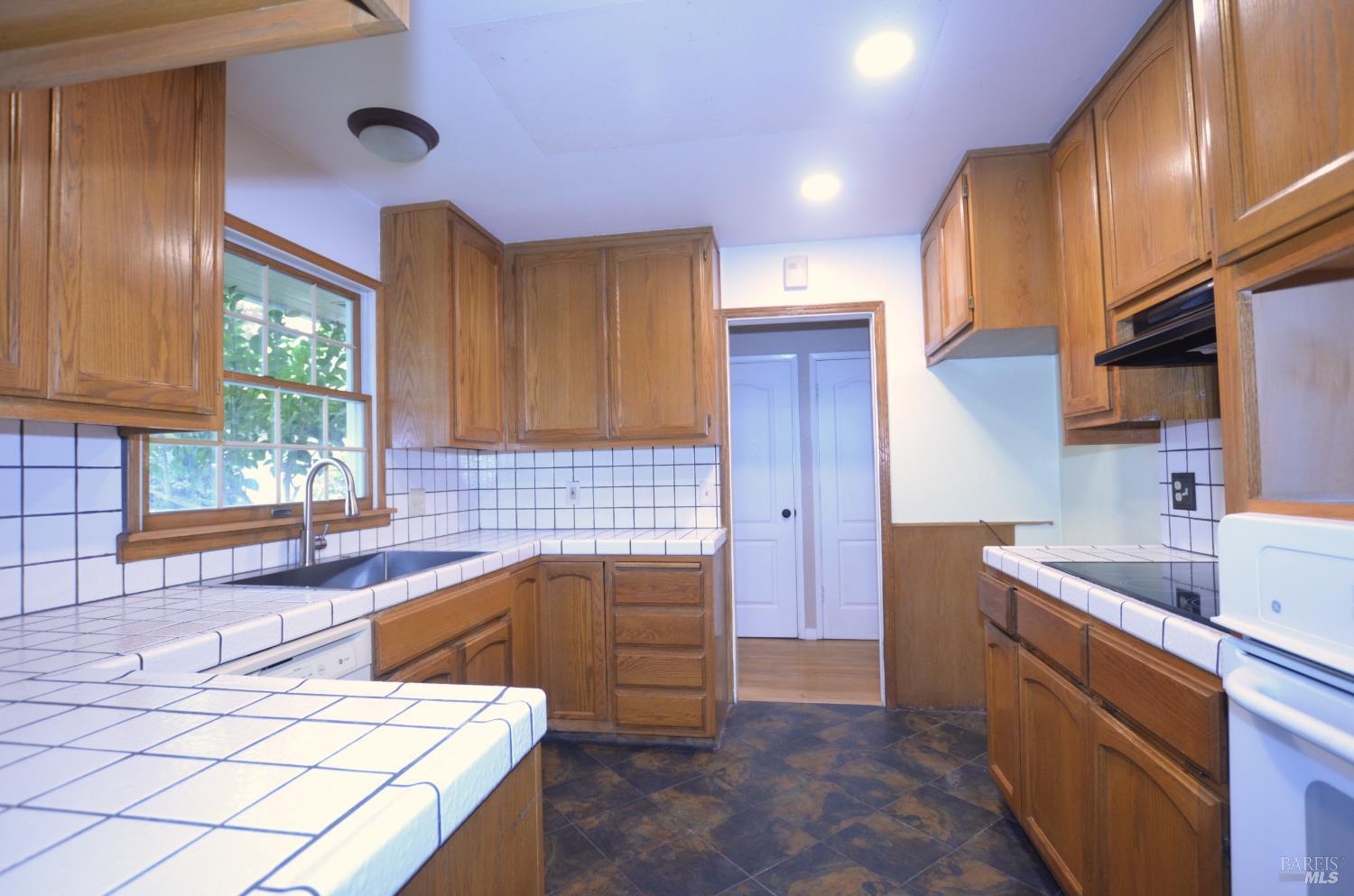 16 Del Mar Court Vallejo CA 94589
