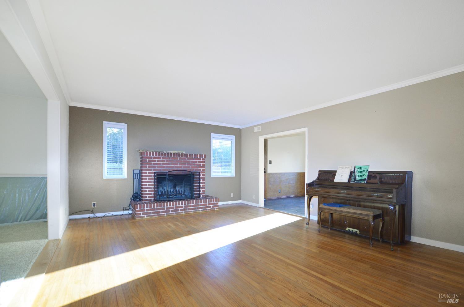 16 Del Mar Court Vallejo CA 94589