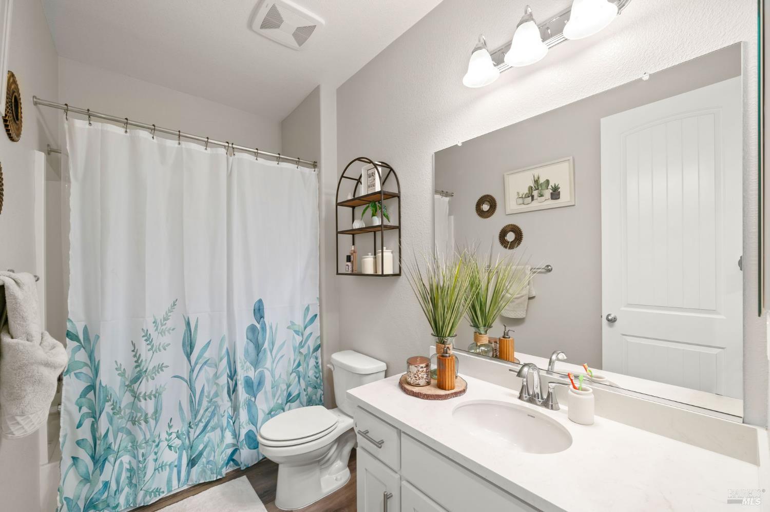 405 Diamond Peak Lane Oakley CA 94561