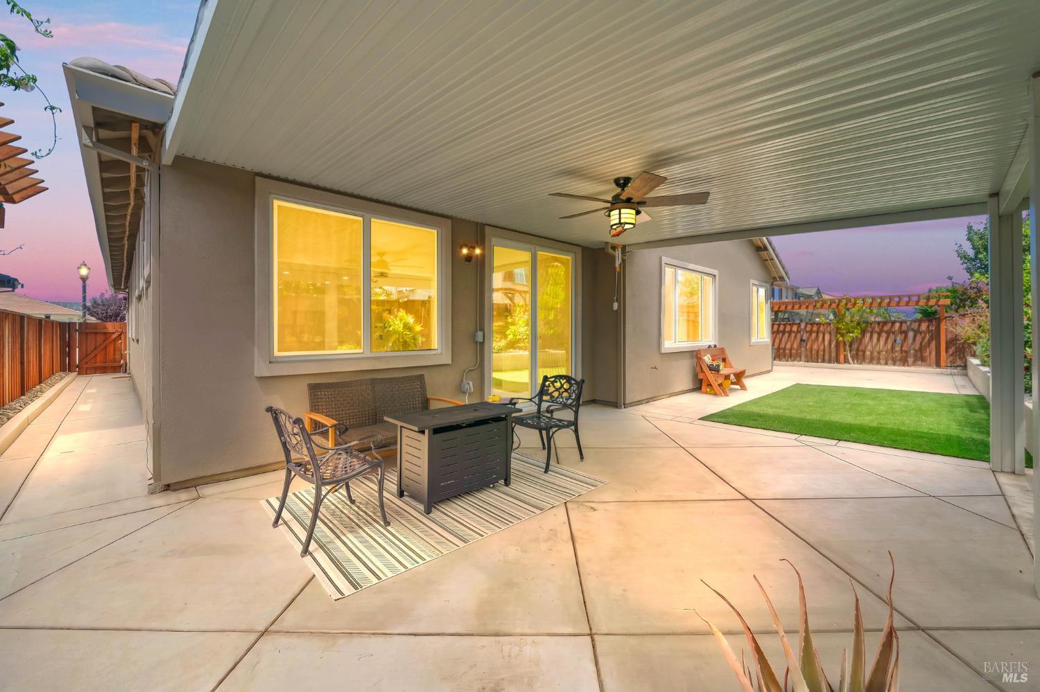 405 Diamond Peak Lane Oakley CA 94561