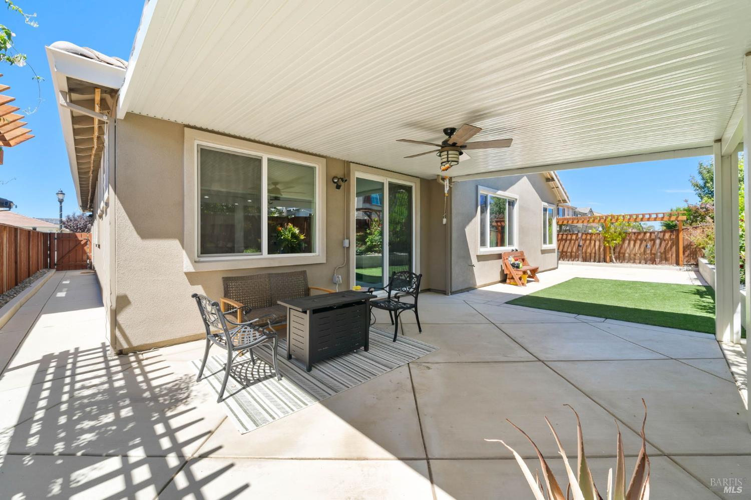 405 Diamond Peak Lane Oakley CA 94561