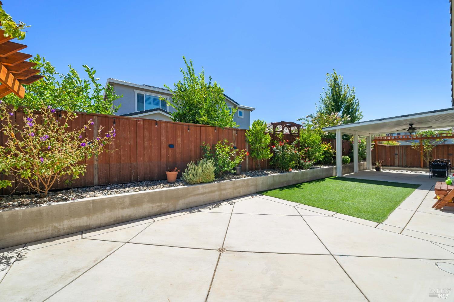 405 Diamond Peak Lane Oakley CA 94561