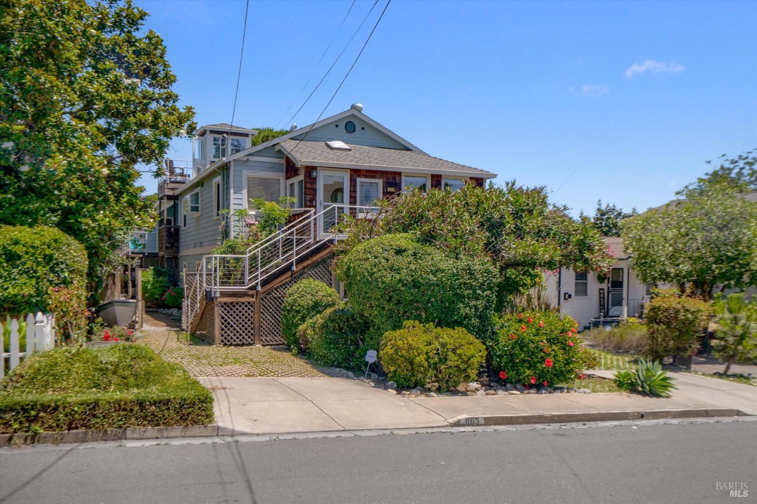 865 W I Street Benicia CA 94510