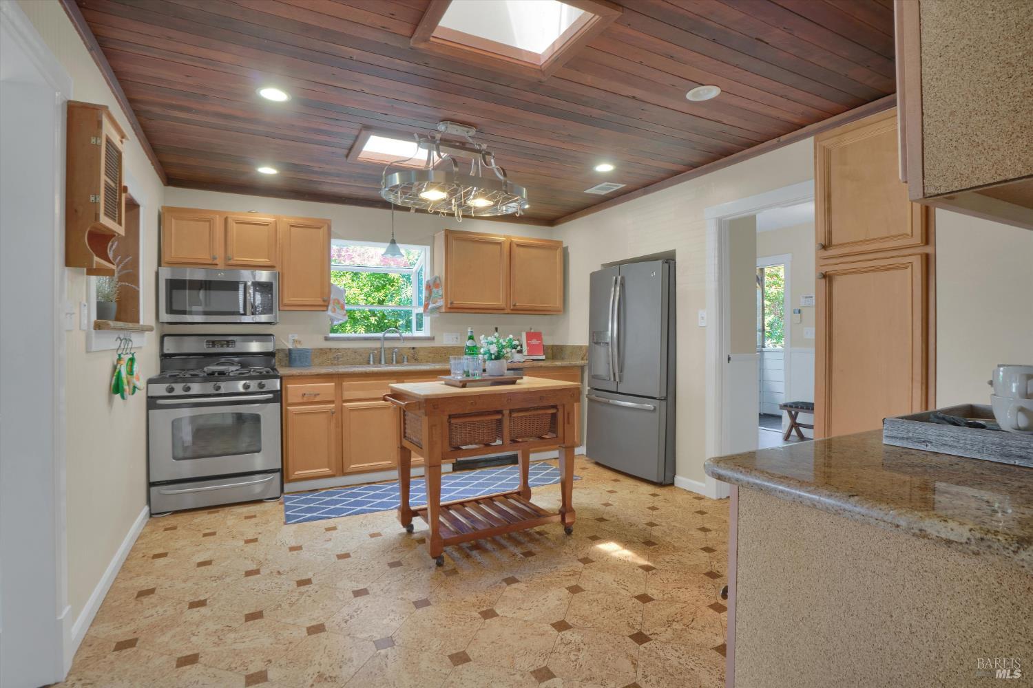 865 W I Street Benicia CA 94510