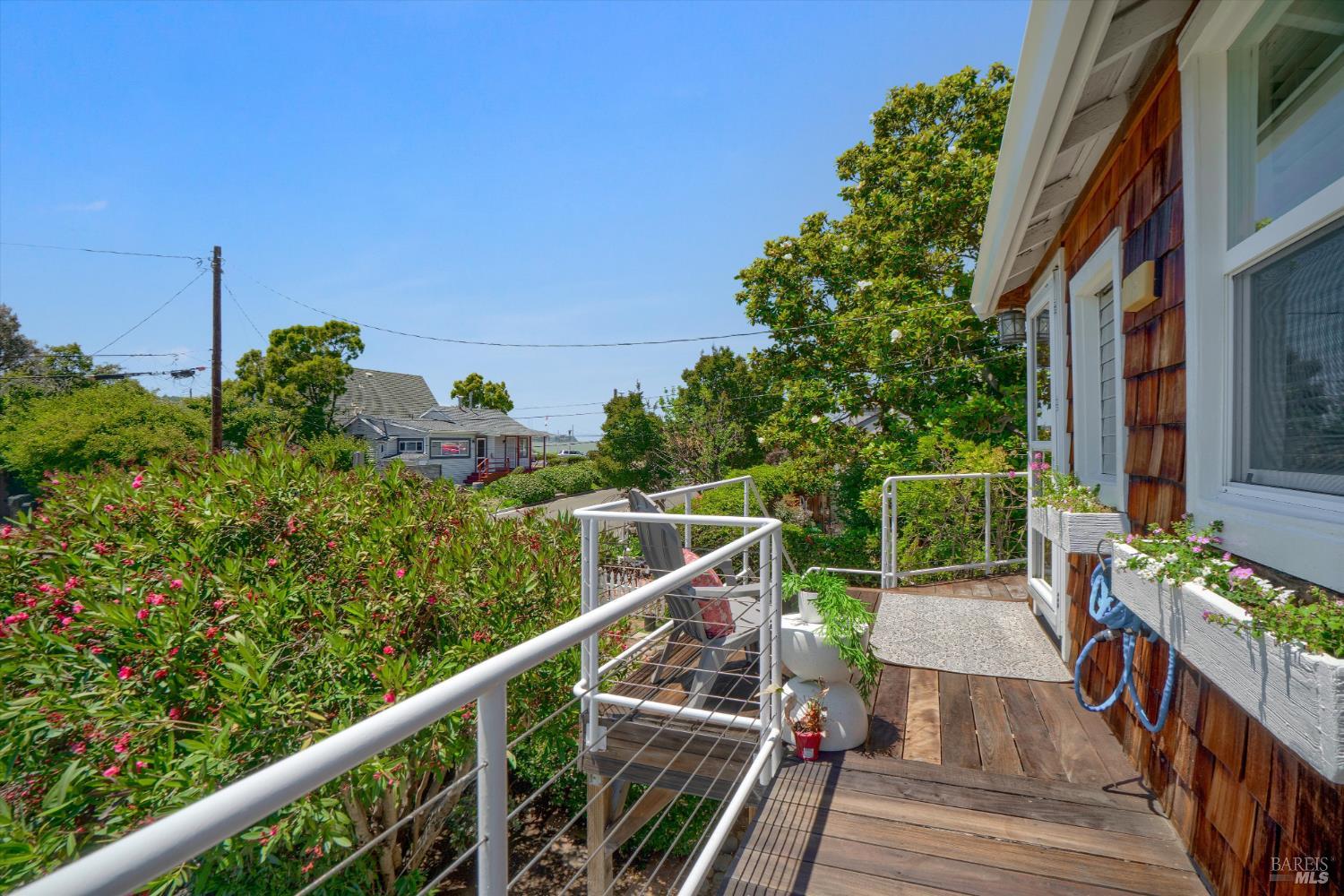 865 W I Street Benicia CA 94510