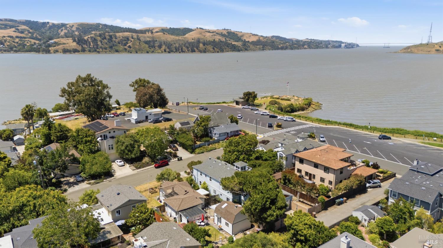 865 W I Street Benicia CA 94510