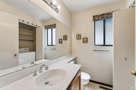 1412 Mathias Place Rohnert Park CA 94928