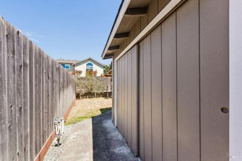 1412 Mathias Place Rohnert Park CA 94928