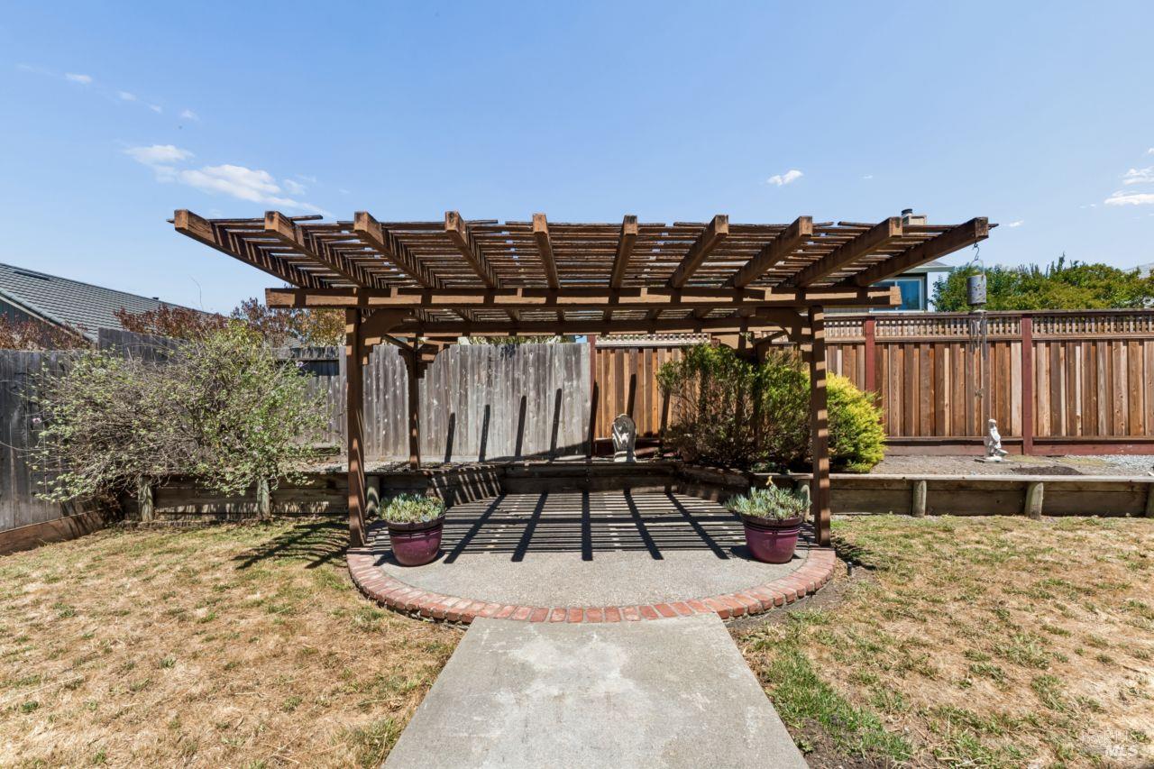 1412 Mathias Place Rohnert Park CA 94928