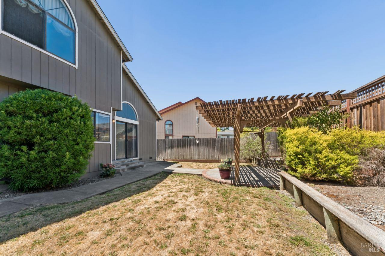 1412 Mathias Place Rohnert Park CA 94928