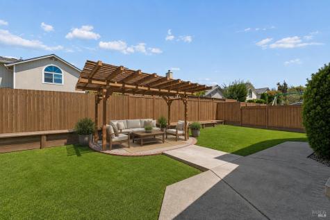 1412 Mathias Place Rohnert Park CA 94928