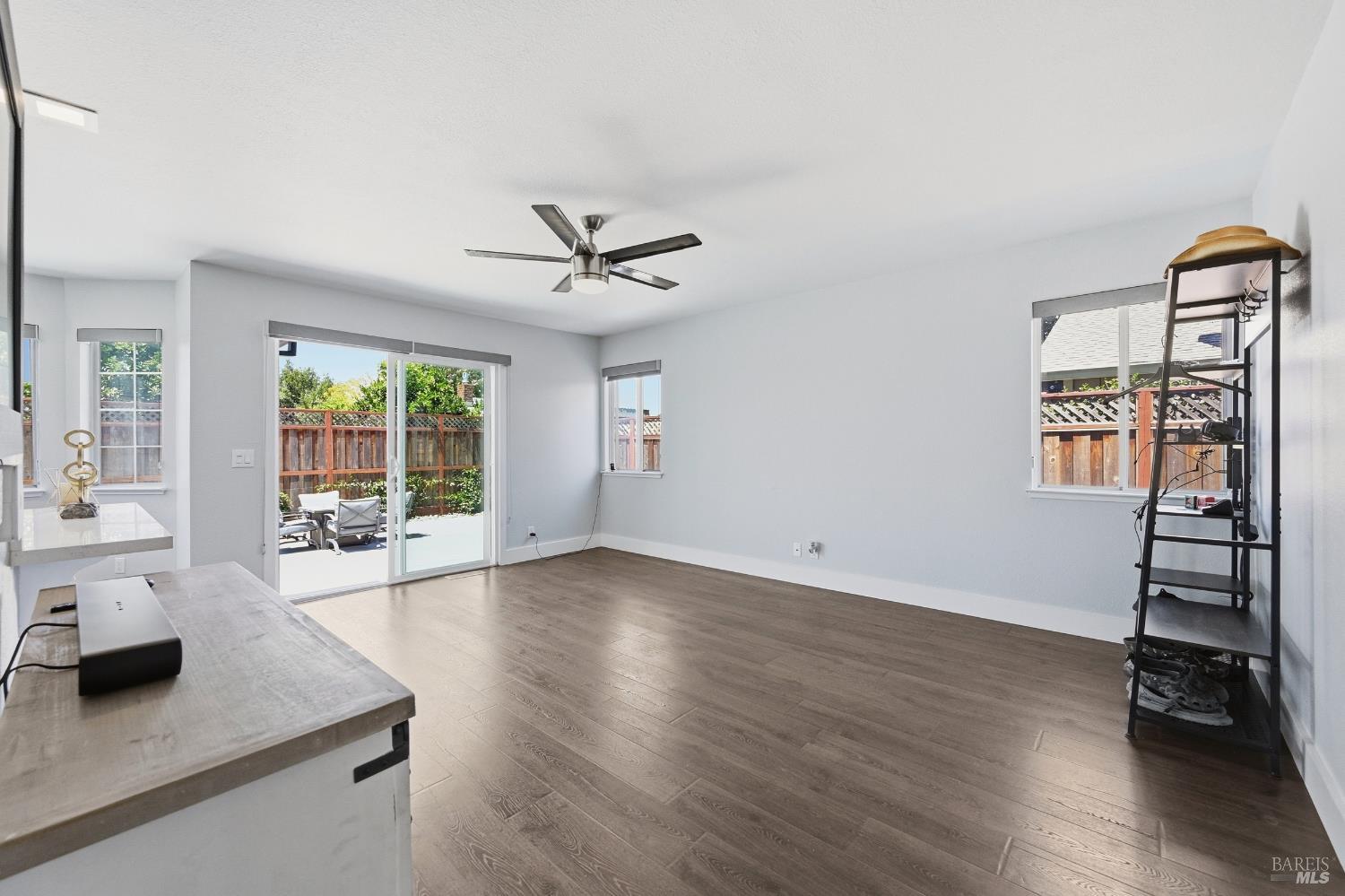 3547 Banyan Street Santa Rosa CA 95403