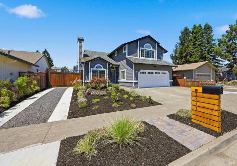 3547 Banyan Street Santa Rosa CA 95403