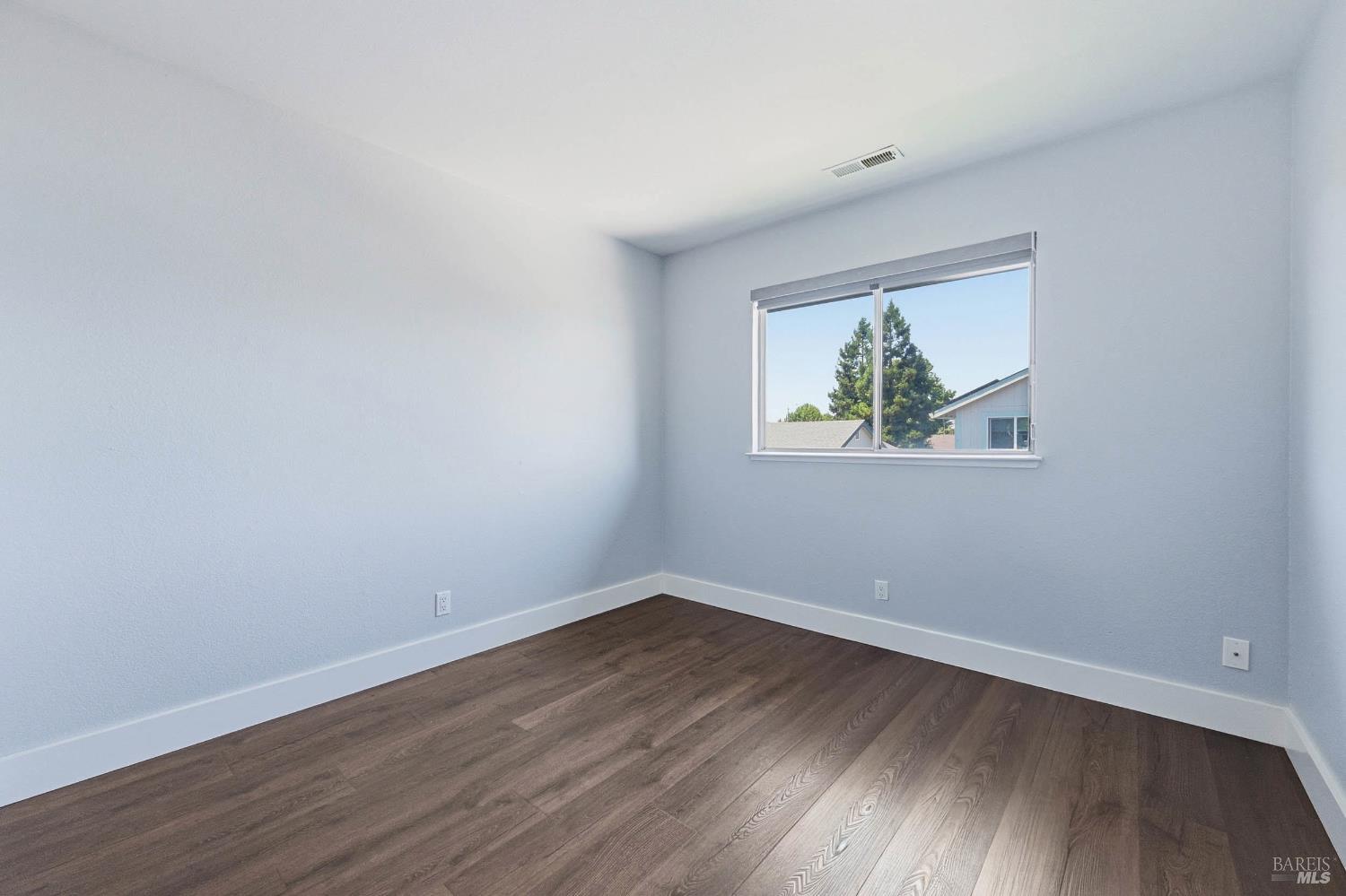3547 Banyan Street Santa Rosa CA 95403