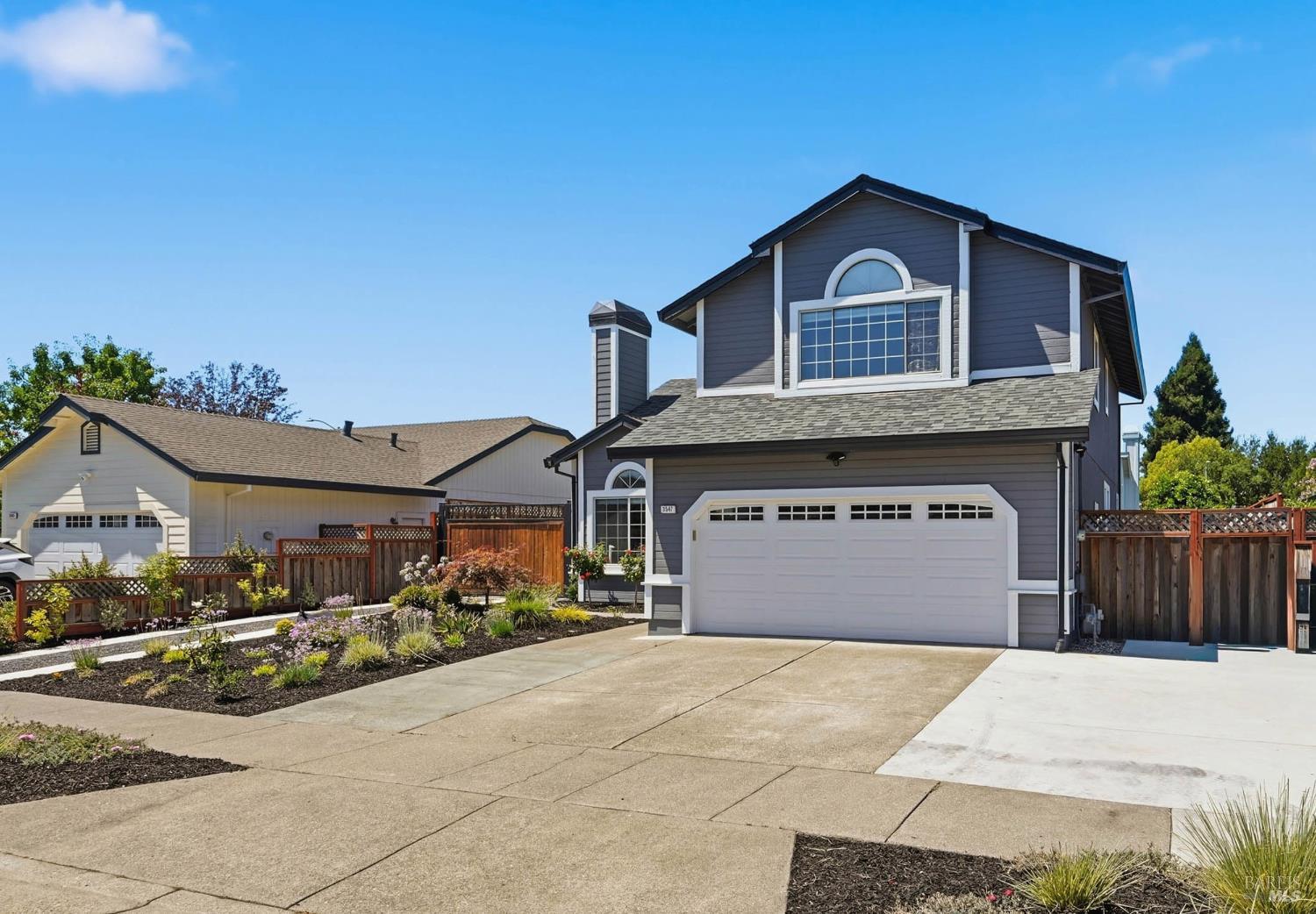 3547 Banyan Street Santa Rosa CA 95403