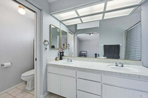 3547 Banyan Street Santa Rosa CA 95403